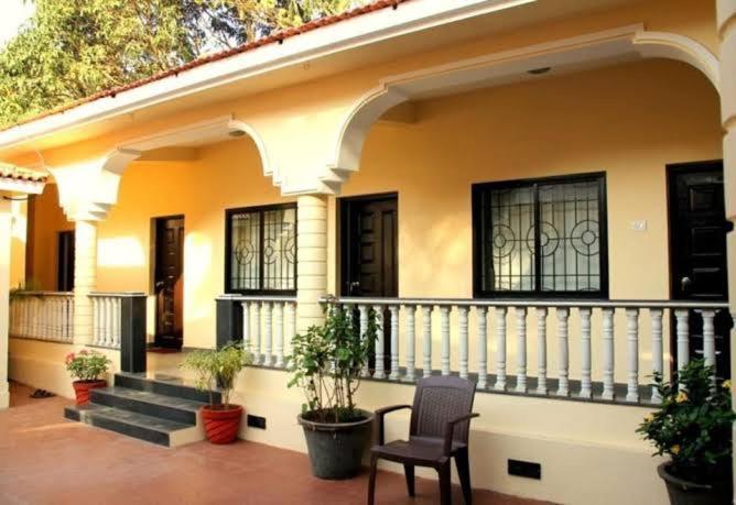 Vagator House Resort Goa Bagian luar foto