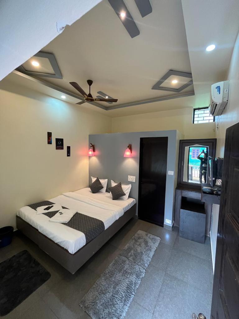 Vagator House Resort Goa Ruang foto