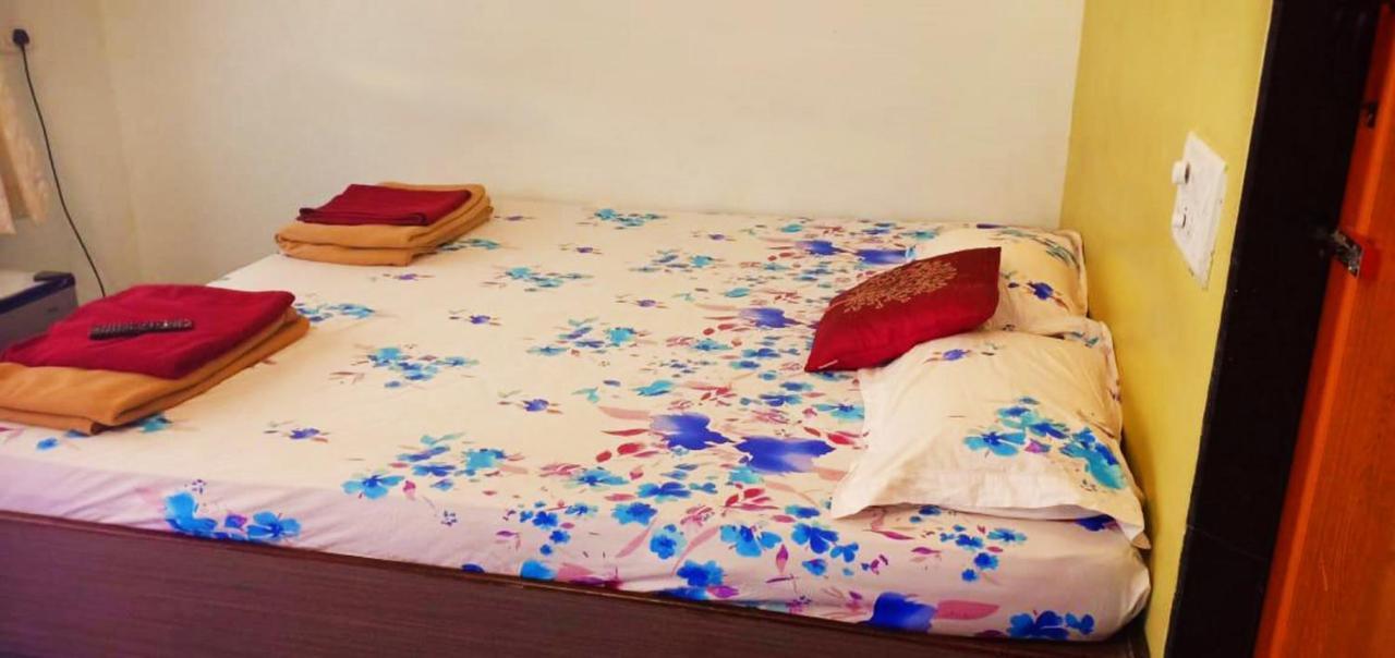Vagator House Resort Goa Bagian luar foto